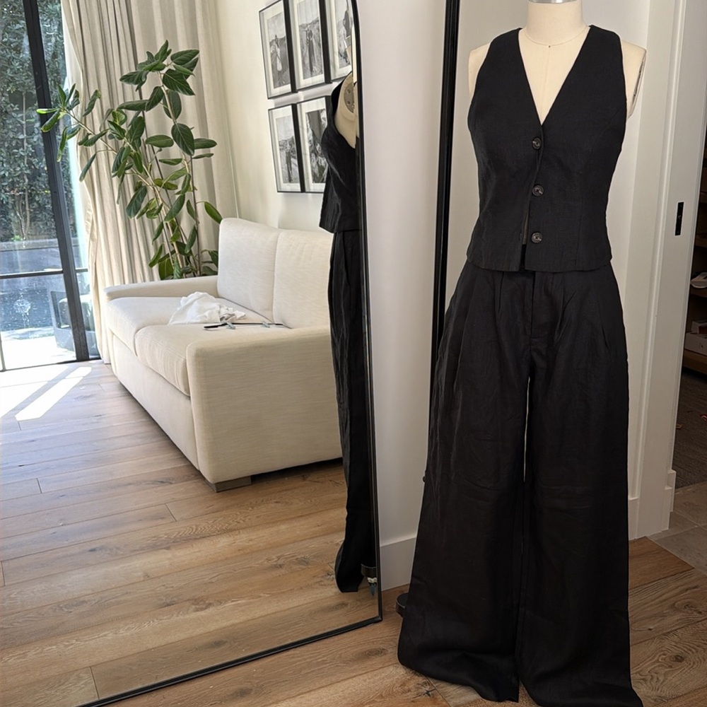 Black wide leg linen pant and vest  set